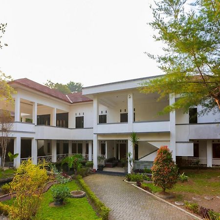 Hotel O Puncak Bogor Near Taman Safari エクステリア 写真