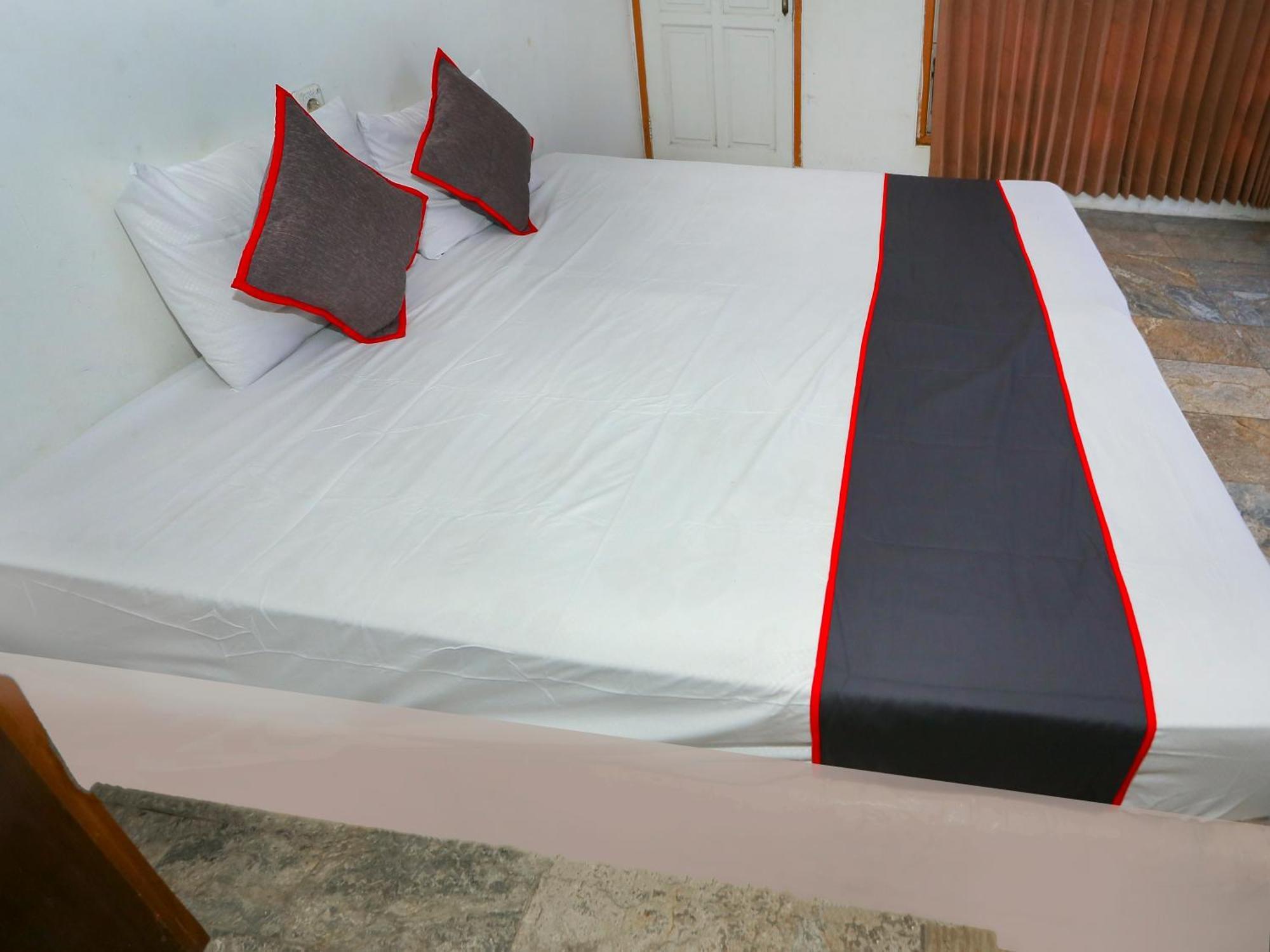 Hotel O Puncak Bogor Near Taman Safari エクステリア 写真